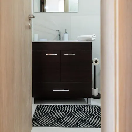 Apartment Braga Terrace Flat By House And People *