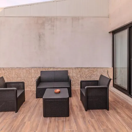 Braga Terrace Flat By House And People